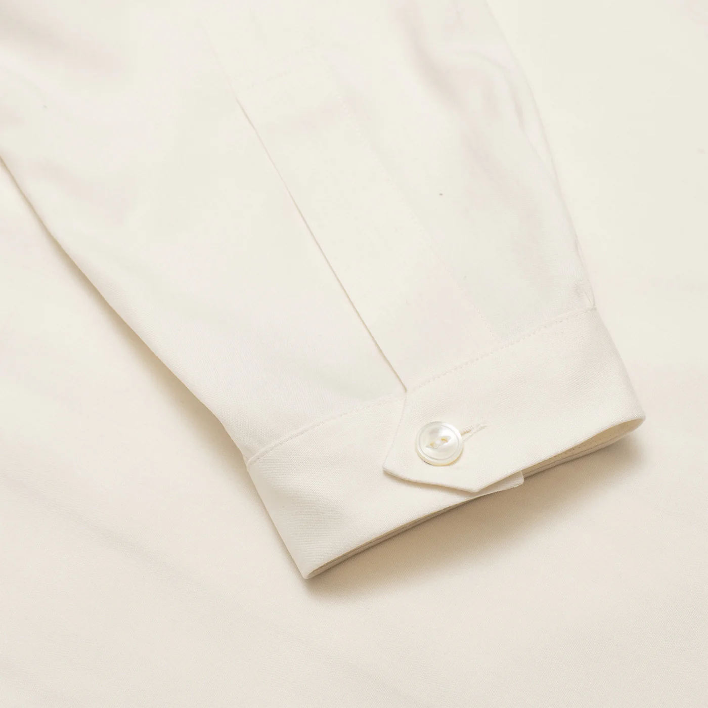 Hollywood Tailors Silk Sports Shirt - Image 5