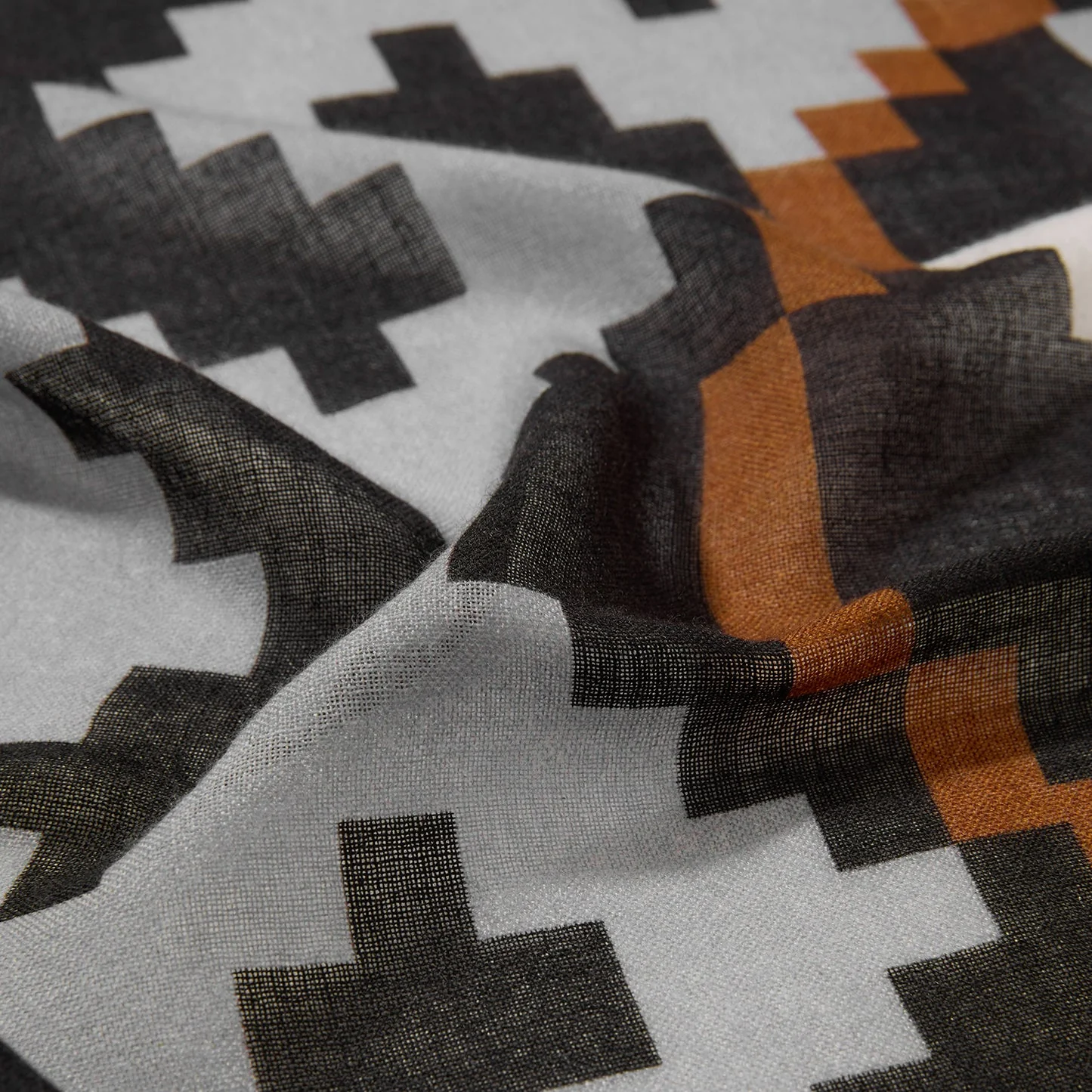 Cashmere Scarf Tapestry - Image 5