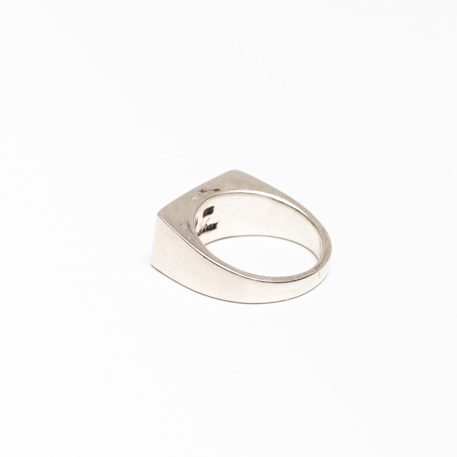 Red Rabbit Trading Co. Set-in Stone Ring (8) - Image 3